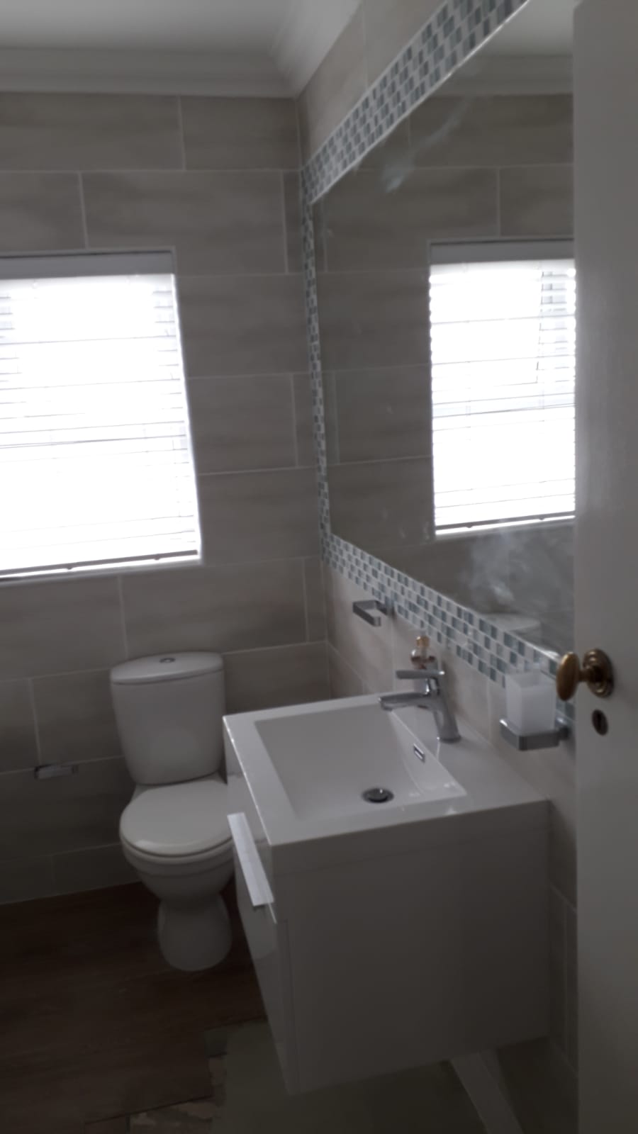 7504d758-6d1f-4622-b394-899330f4403f